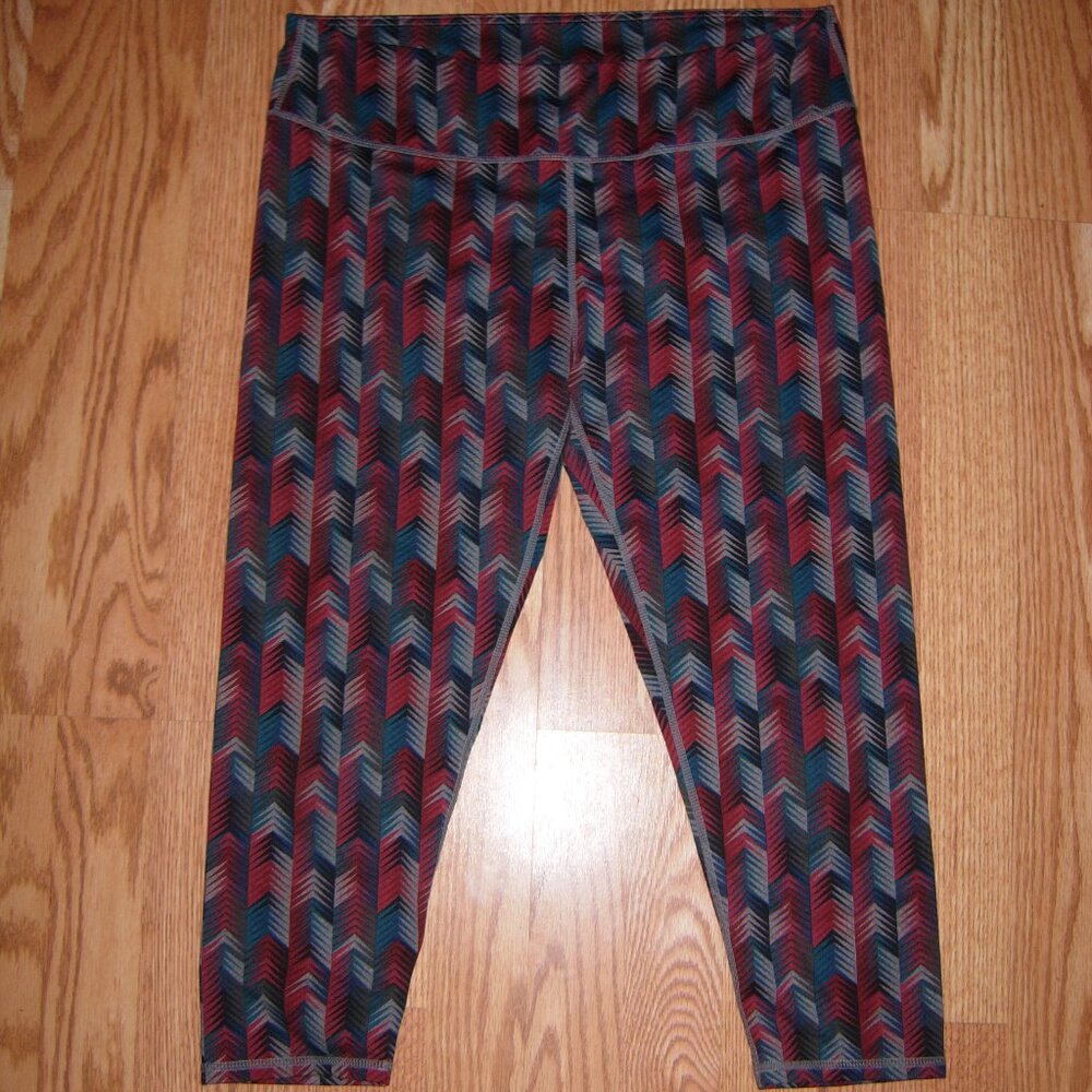 Fabletics Capri Leggings L